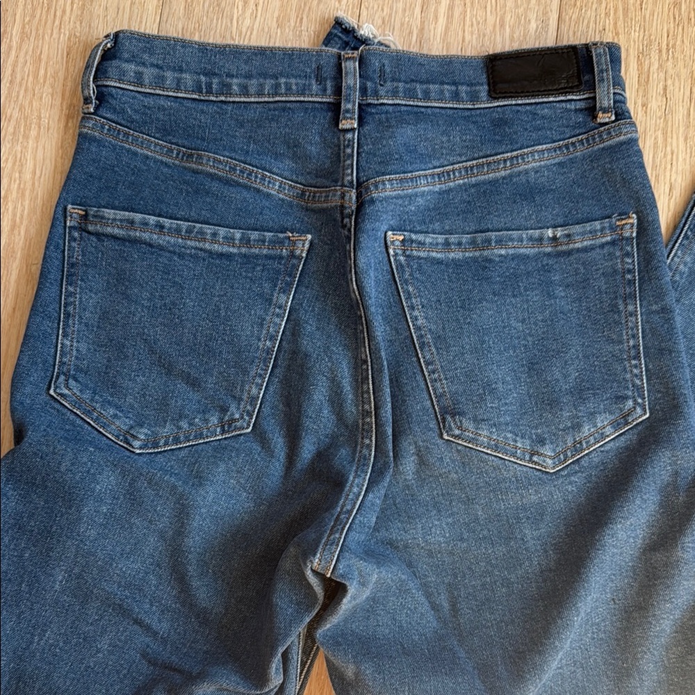 High-Waisted Button-Fly Jeans - Picture 2 of 5